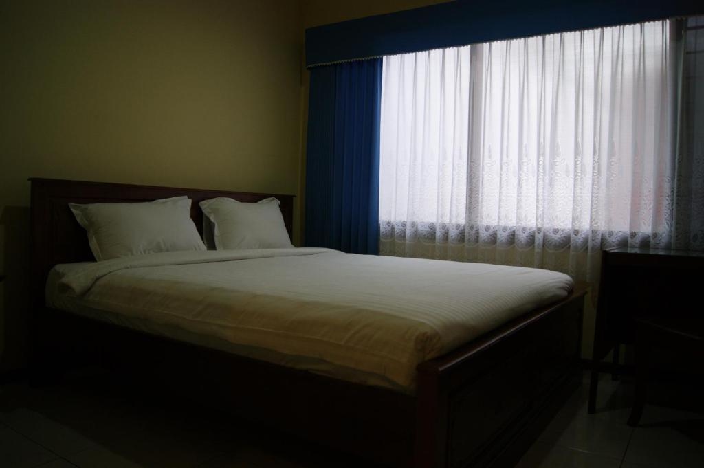 Grand Sumatera Hotel スラバヤ 部屋 写真